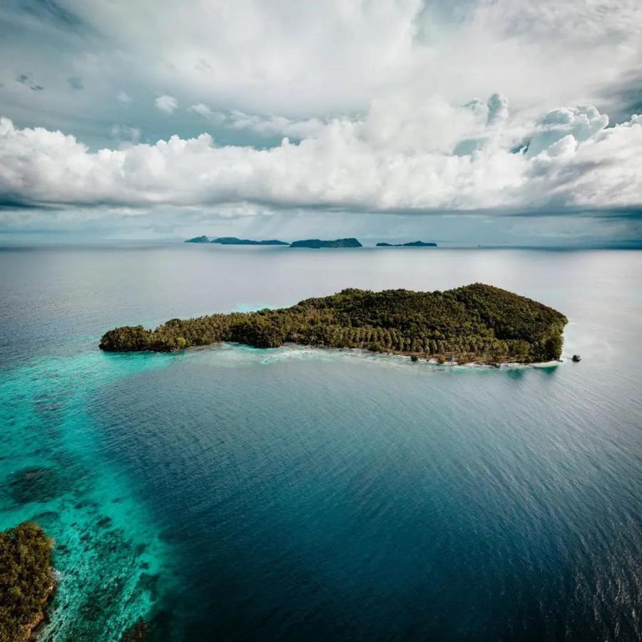 Meos Ambower Homestay Raja Ampat Fam Екстериор снимка