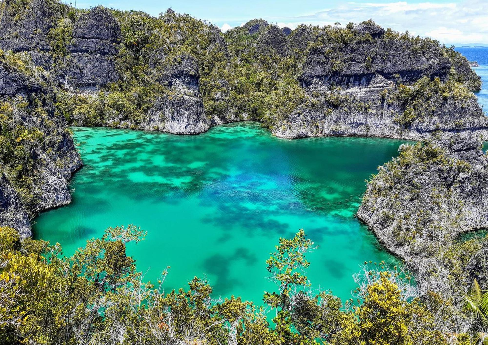 Meos Ambower Homestay Raja Ampat Fam Екстериор снимка